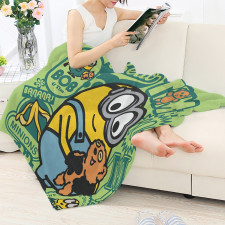 Minions Bob Blanket Throw - Bob Smiling Green Cartoon Art On Background